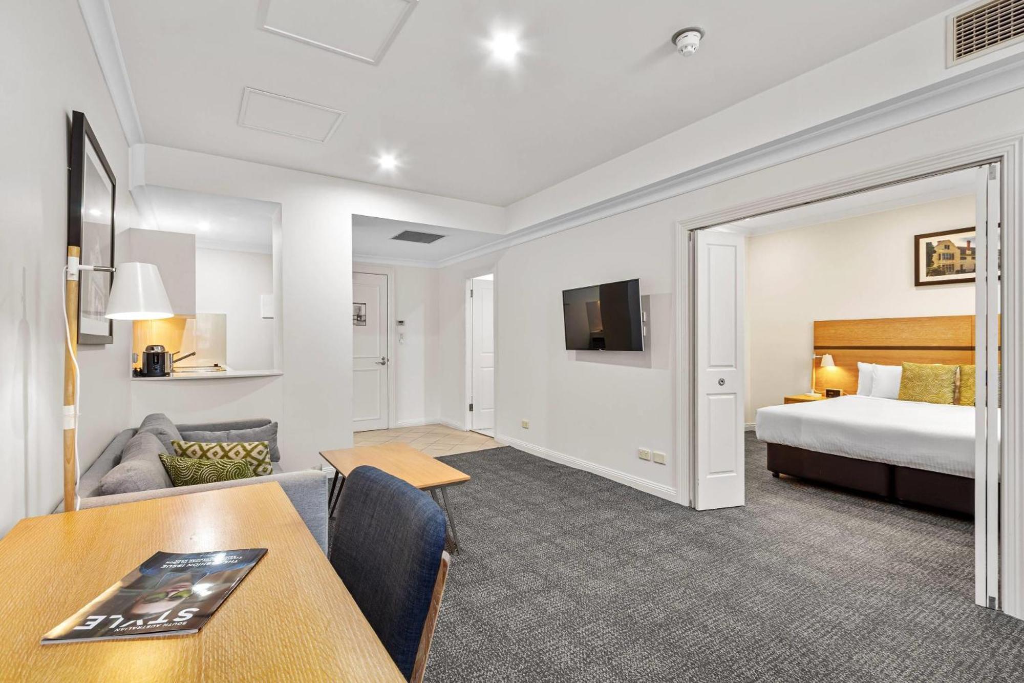Quality Apartments Adelaide Central Exterior foto